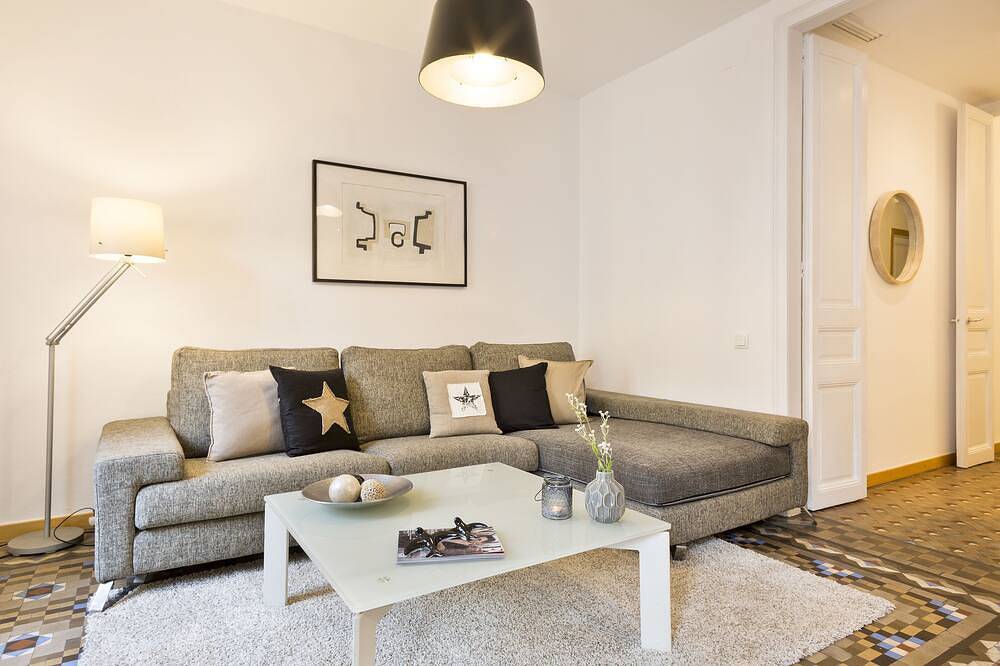 Ganze Wohnung, Das Grande Ii Apartment nur für Familien in Barcelona Zentrum, Barcelona
