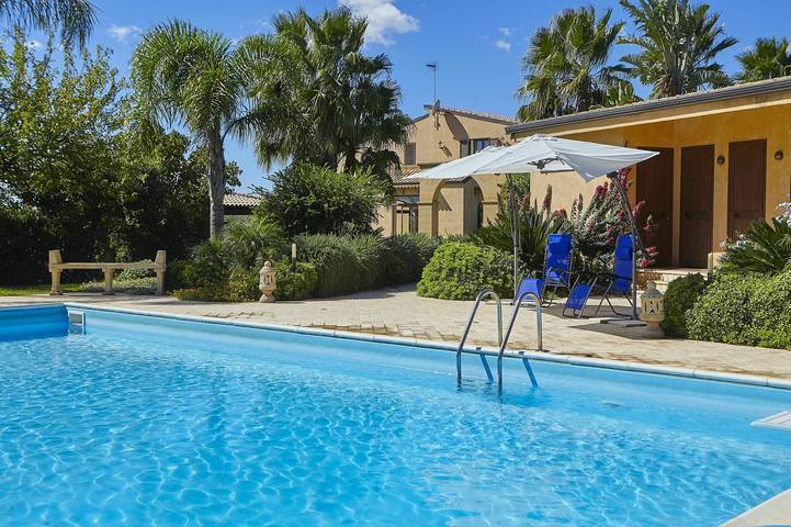 Villa per 8 persone, con piscina a Castelvetrano (Comune)
