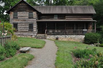 Vacation House for 2 Guests in Stoney Knob, Blue Ridge Mountains, Picture 2
