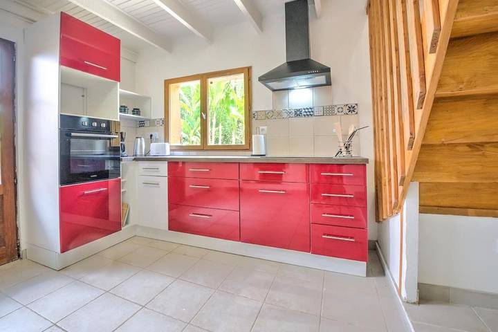 Gîte pour 6 personnes, avec terrasse à Saint-Laurent-sur-Manoire - 4