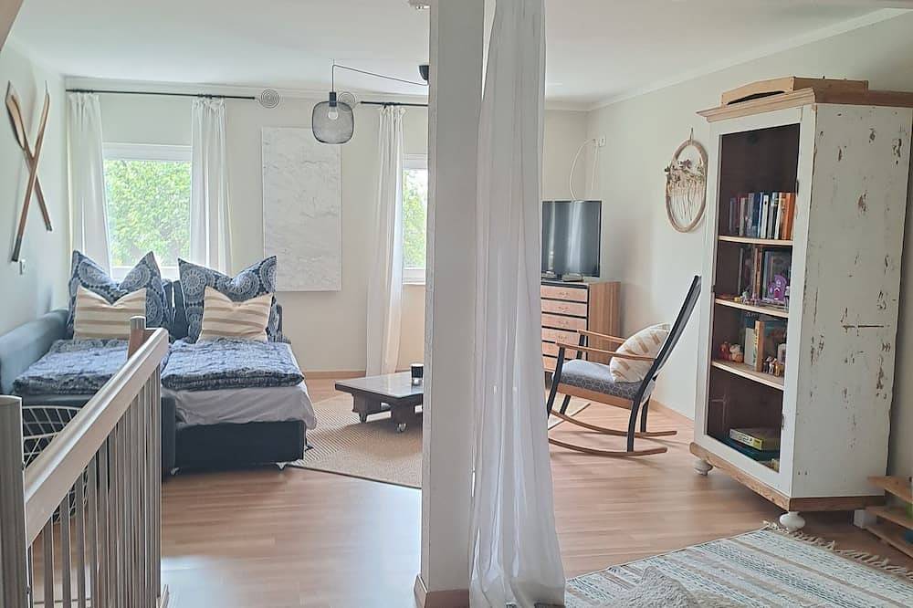 Voll ausgestattetes Ferienhaus mit großem Garten-nur 7 Minuten vom See entfernt in Muhr am See, Fränkisches Seenland
