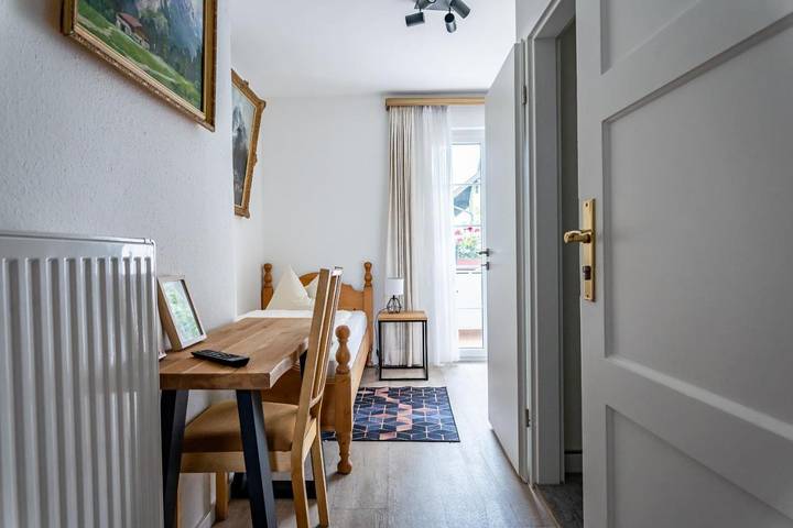 Chambre d’hôte pour 2 personnes, avec vue ainsi que jardin et terrasse à Garmisch-Partenkirchen - 2