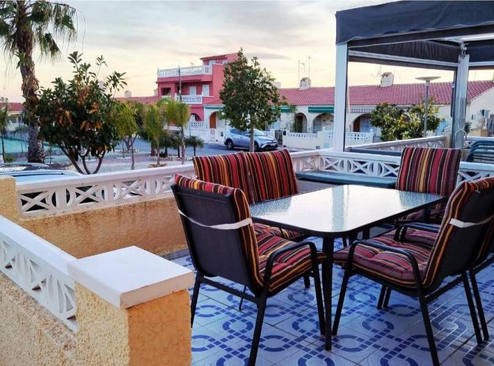 Casa de vacaciones para 4 personas, con balcón además de piscina y vistas - 1