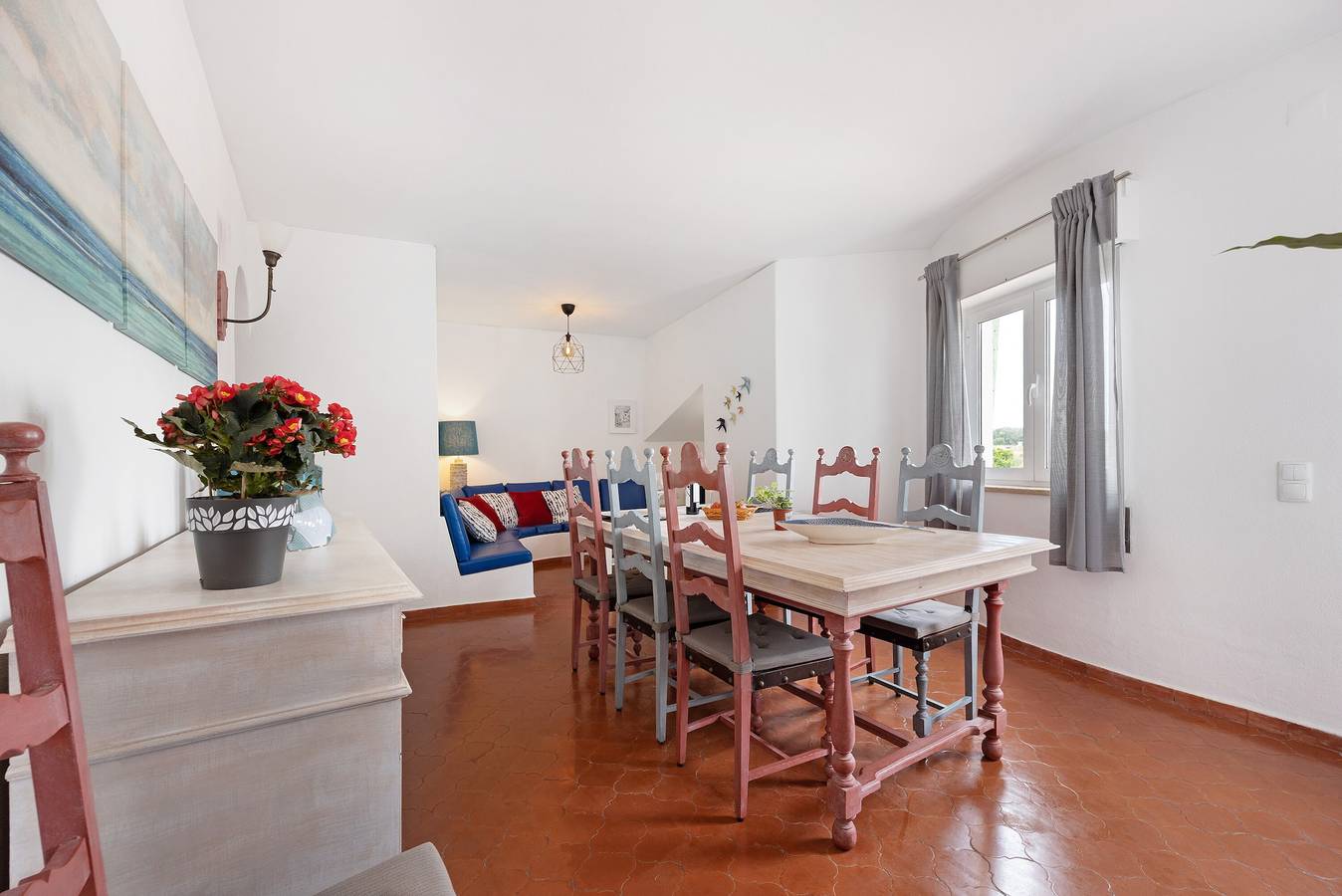Entire apartment, Holiday Apartment "Casa Branca" with Private Terrace & Wi-Fi in Praia da Luz, Faro District