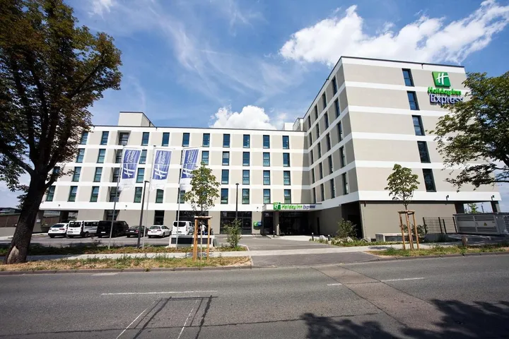 Hotel para 2 personas - 1