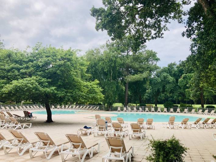 Location de vacances pour 6 personnes, avec terrasse et piscine, animaux acceptés dans Golf De Moliets Moliets Et Maa