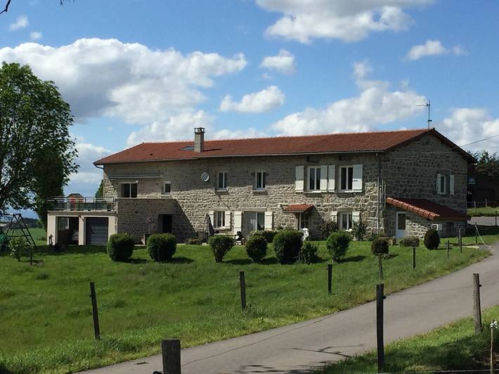 Gîte pour 10 personnes, avec Terrasse et Jardin