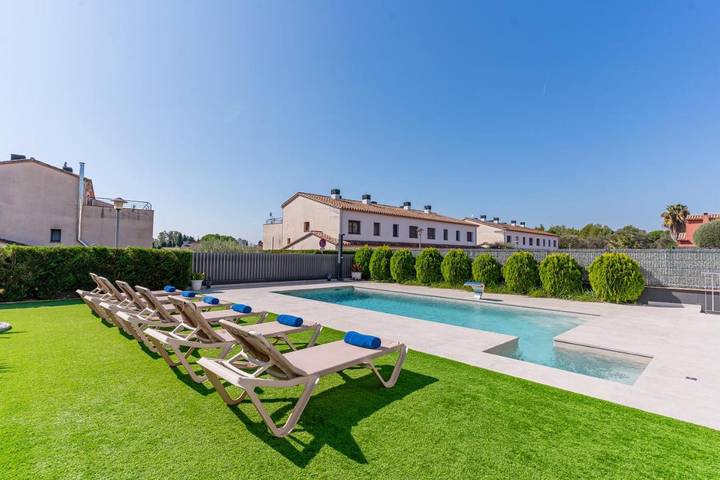 Casa rural para 10 personas, con piscina y jardín, Se admiten mascotas en Palamós - 4
