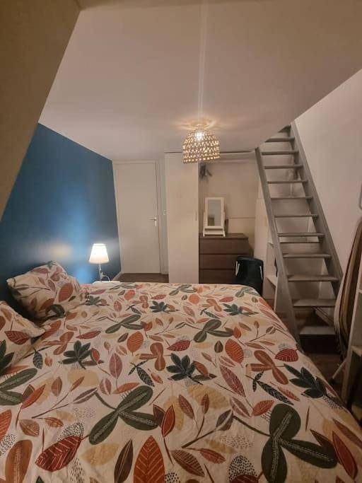 Appartement entier, Maison tout confort à 3minutes de Dunkerque in Coudekerque-Branche, Côte des dunes de Flandres