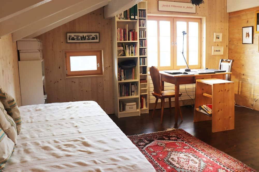 Ganze Wohnung, Casa Igniv, Andiast, (Andiast), 59007B in Andiast, Alpenarena
