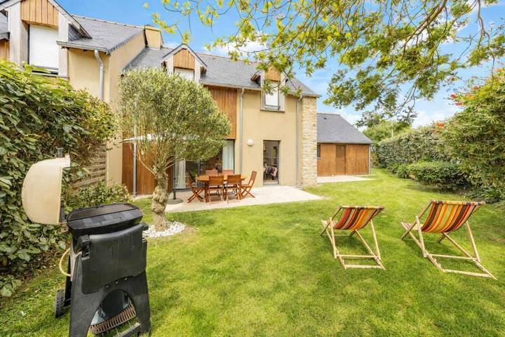 Location de vacances pour 6 personnes, avec jardin dans Port Mer