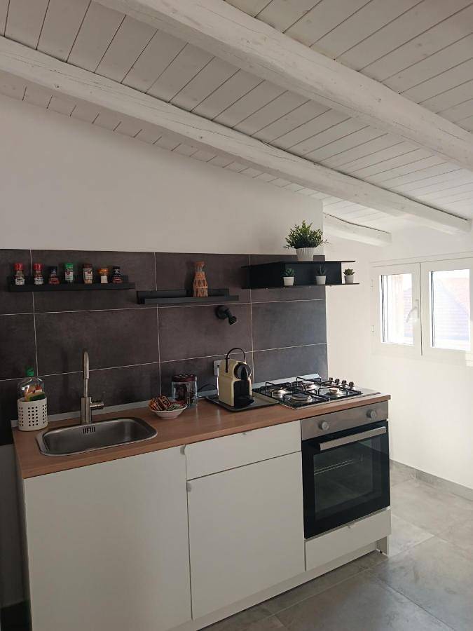Appartamento intero, Alhouse in Gravina di Catania, Catania e dintorni
