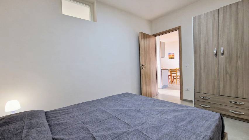 Entire apartment, Apartment 'Appartamento Della Luna 2' with Sea View, Balcony and Wi-Fi in Alcamo Marina, Alcamo