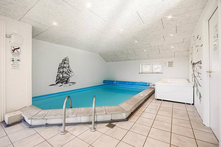 Ferienpark für 8 Personen, mit Balkon/Terrasse und Whirlpool sowie Pool und Sauna in Dänemark an der Nordsee - 2