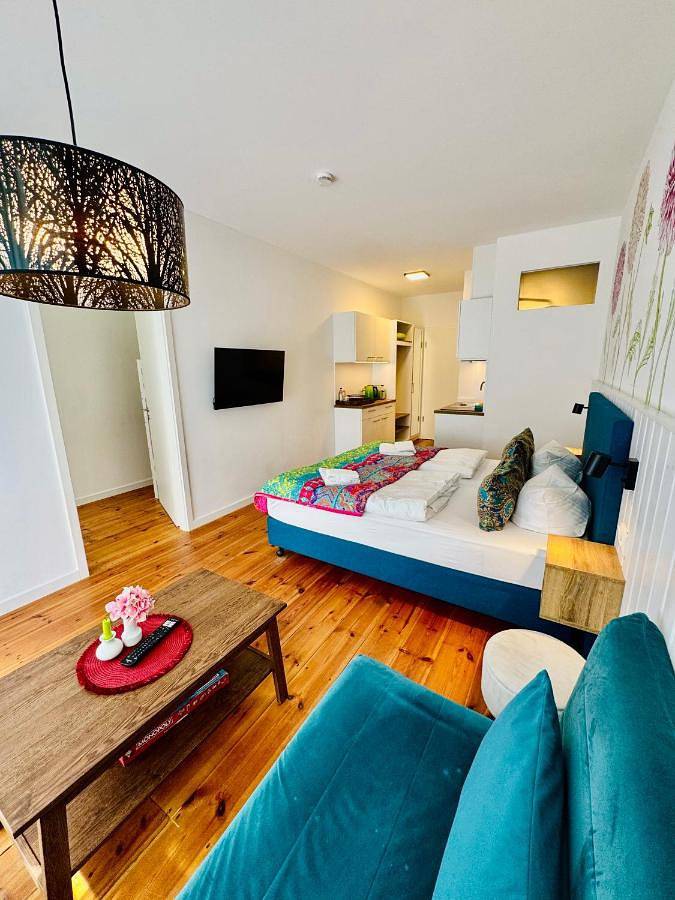 Ferienwohnung für 2 Personen, mit Terrasse und Garten sowie Sauna und Seeblick in Neuruppin - 2