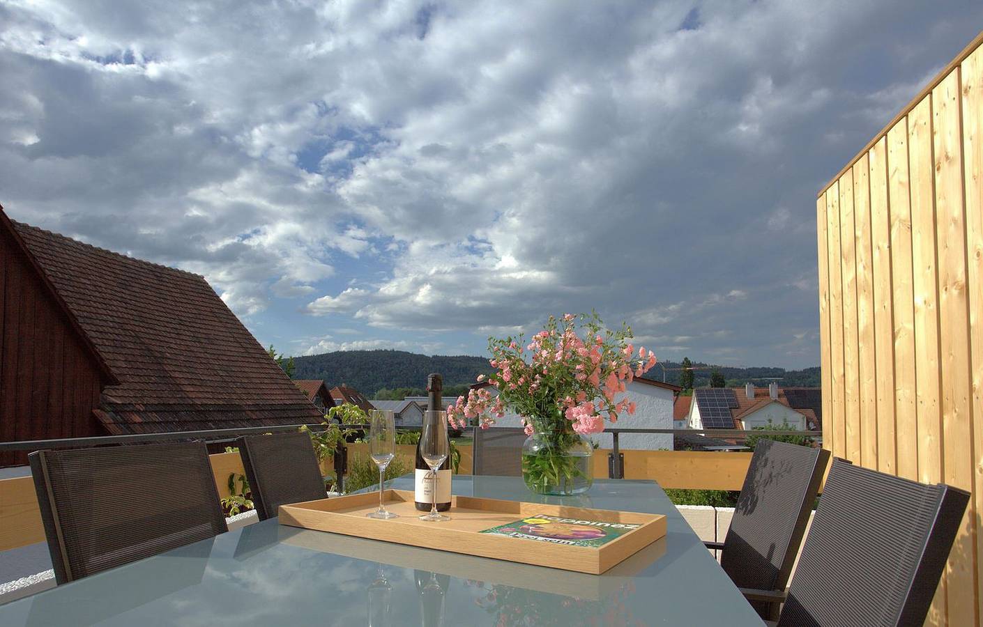 Apartamento entero, Urlaub auf dem Trüffelhof – Großzügige Wohnung für bis zu 8 Gäste in Bodman in Bodman-Ludwigshafen, Obersee (Bodensee)