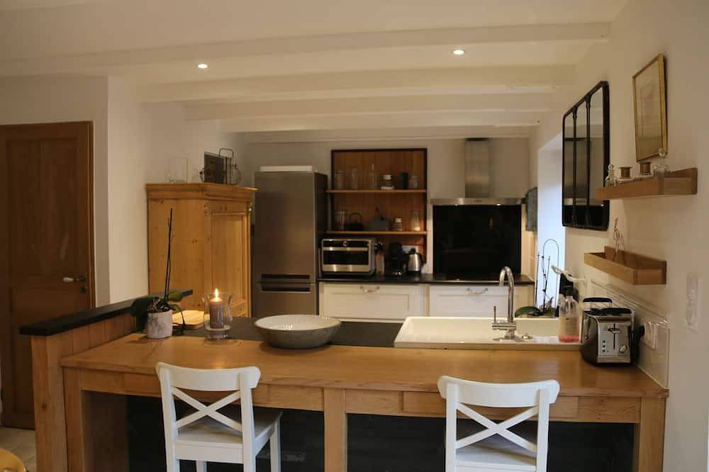 Lovely vacation home in the heart of Le Conquet in Le Conquet, Brest region