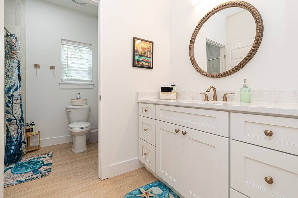 Vilano Beach Vacation Stop. 2 masters, Private Heated pool, Steps to the Beach! in Vilano Beach, St. Johns County