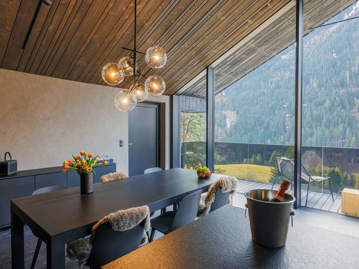 Chalet für 6 Personen, mit Garten in Kappl