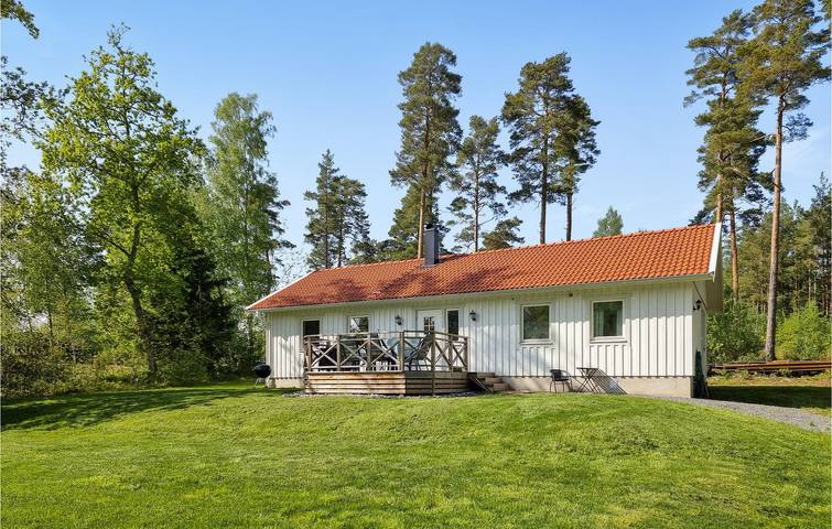 Ferienhaus für 6 Personen mit Terrasse in Lidköping, Vänern
