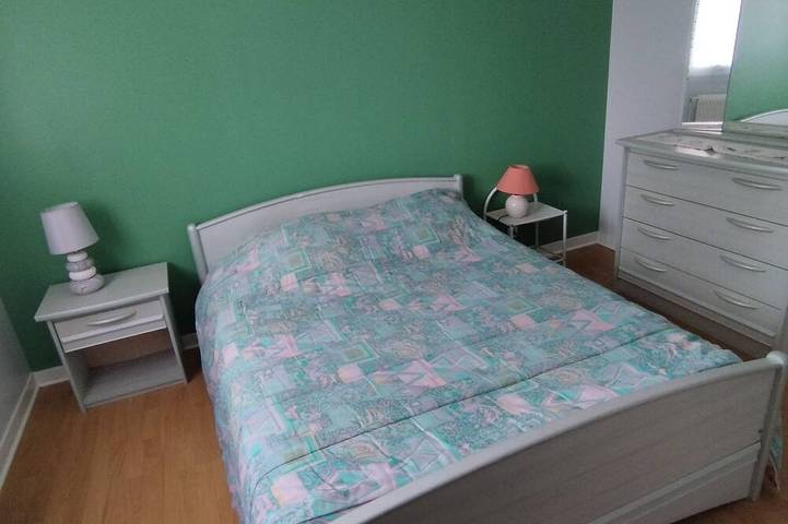 Location de vacances pour 15 personnes, avec jardin et terrasse, animaux acceptés à Bréhal - 4