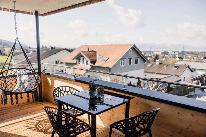 Ferienwohnung für 4 Personen, mit Seeblick und Balkon am Bodensee (Österreich)