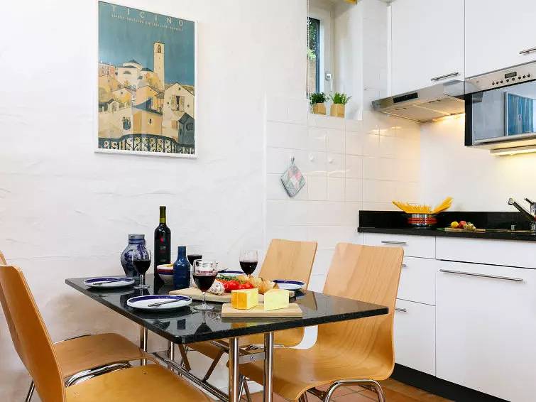Ganze Wohnung, 2 Zimmer 4 Personen in Lugaggia, Capriasca