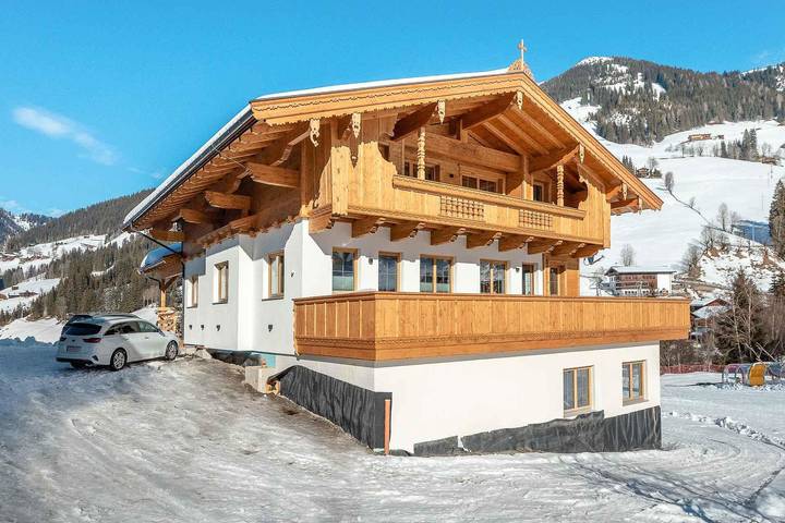 Gîte pour 5 personnes, avec piscine ainsi que jardin et vue à Alpbach - 2