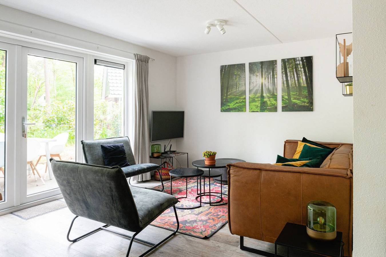 Grove Den I Heerlijk vakantiehuis met bosrijke tuin in Nunspeet, Veluwe