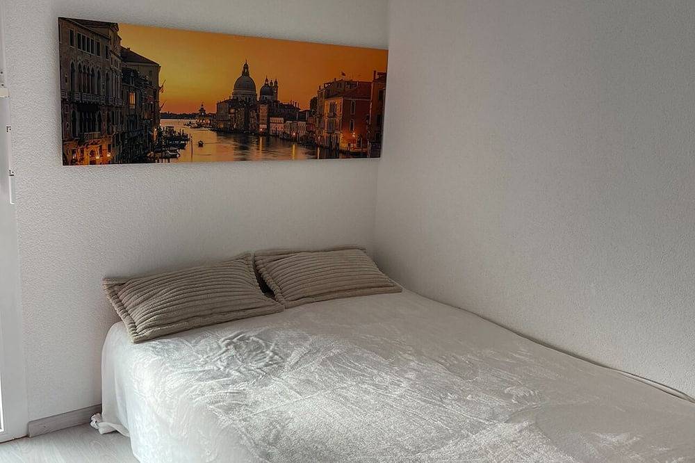 Ganze Wohnung, Lac Leman Apartment in Le Bouveret, Port-Valais