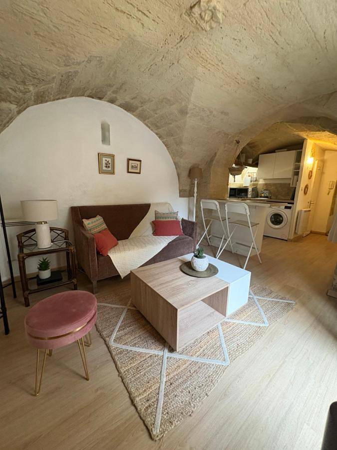 Gîte pour 2 personnes, avec jardin et vue, animaux acceptés à Uzès - 3