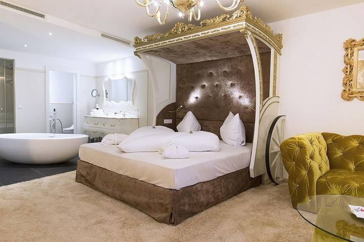 Ferienhaus für 2 Personen, mit Balkon und Sauna sowie Pool und Whirlpool in Seefeld in Tirol - 2