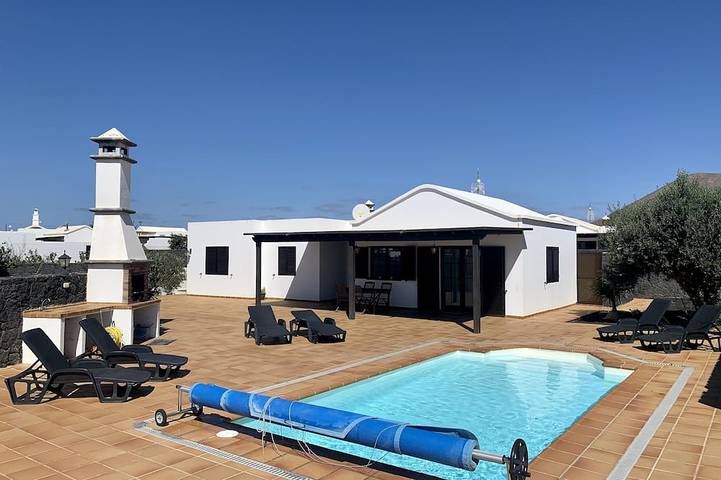 Gîte pour 6 personnes, avec Terrasse et Jardin dans Guatiza