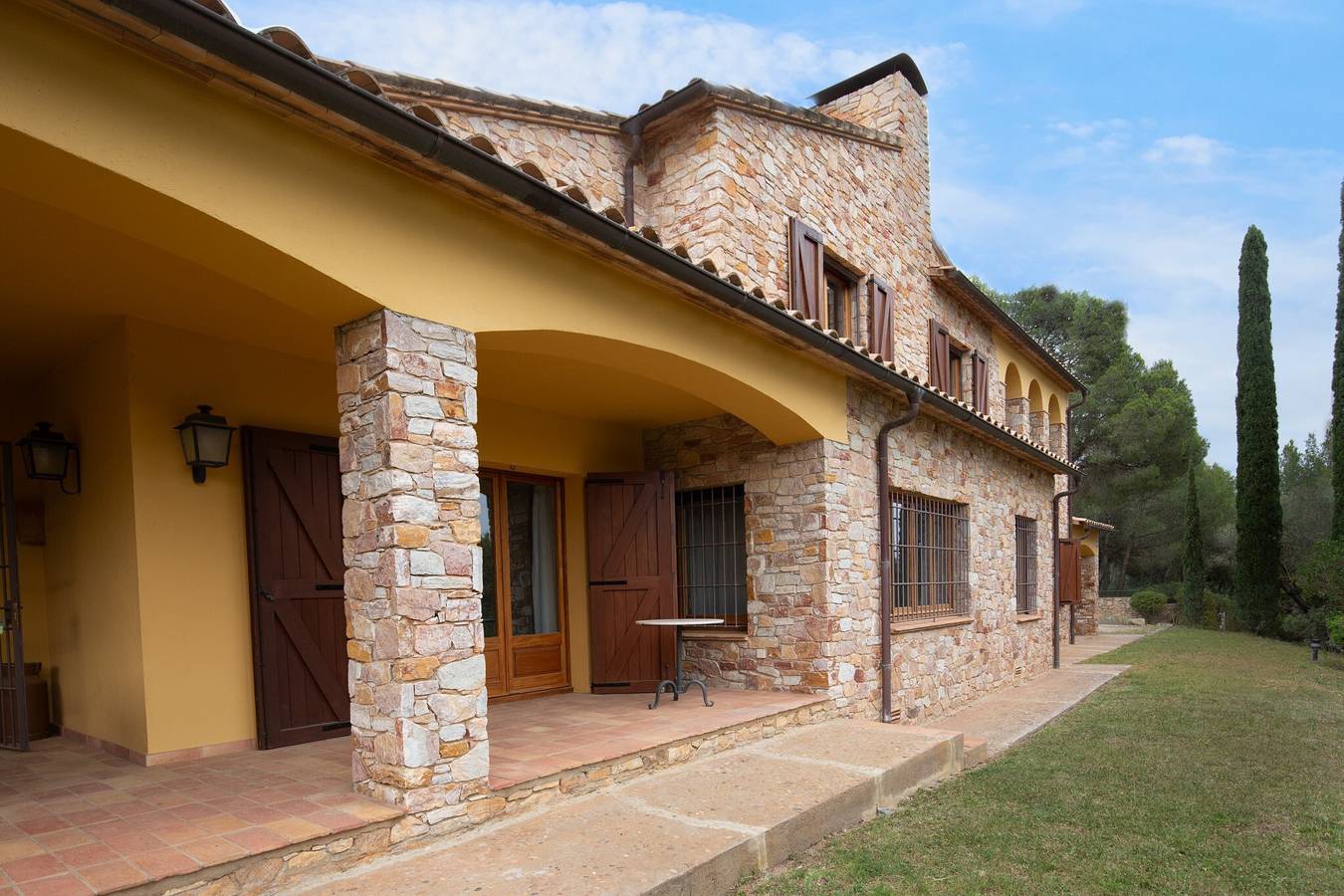 Casa de vacaciones 'Can Pujadas' con vistas a la montaña, piscina privada y Wi-Fi in Regencós, Costa Brava