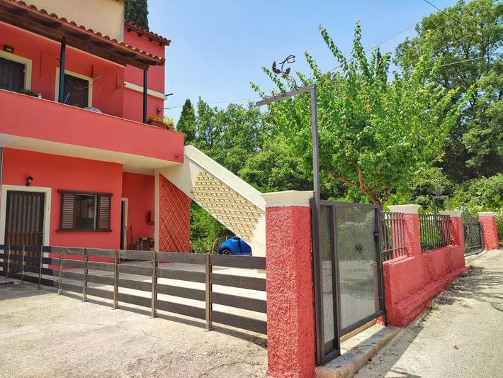 Διαμερίσματα διακοπών για 2 άτομα, με Μπαλκόνι και Κήπο καθώς και Θέα στον Ύψο