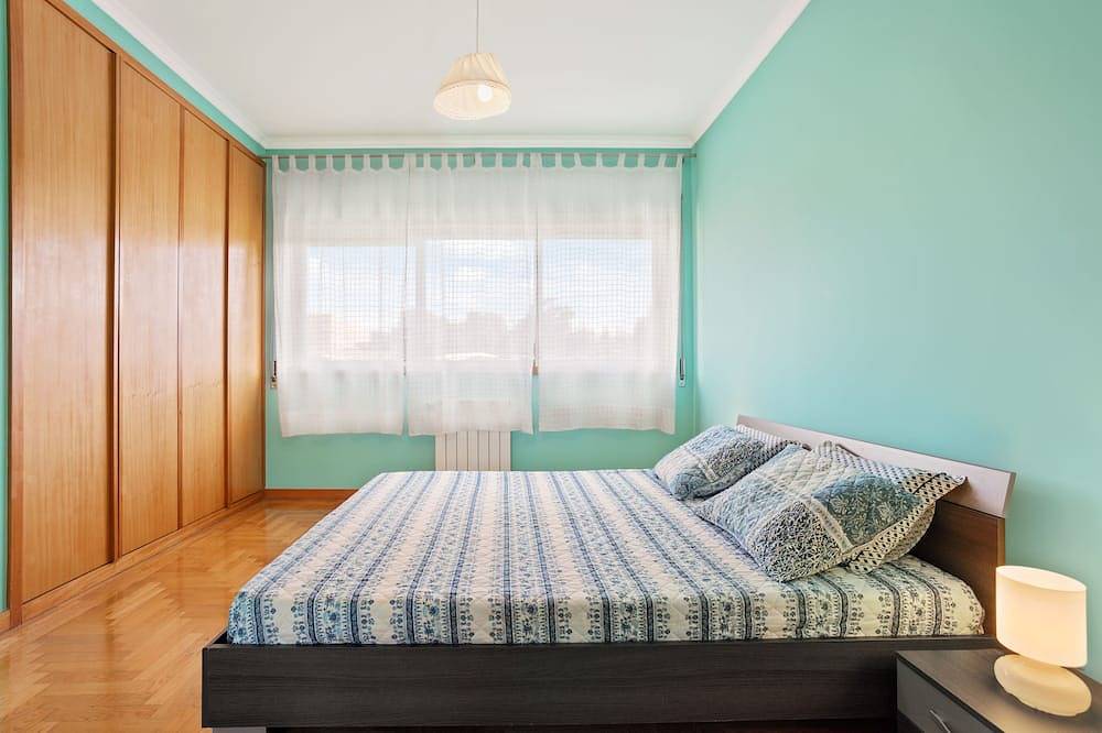 Ganze Wohnung, Große und helle Wohnung nahe dem Strand in Canidelo, Porto Distrikt