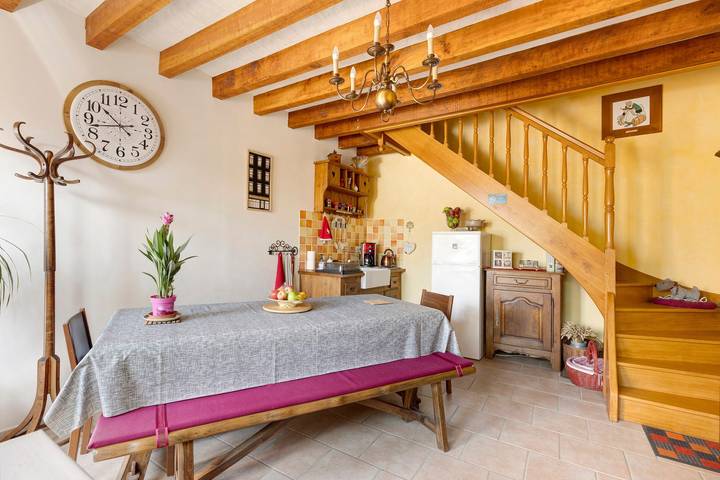 Habitación de huéspedes «Chambre Printemps» con jardín compartido y Wi-Fi in Villefranche-sur-Cher, Sologne