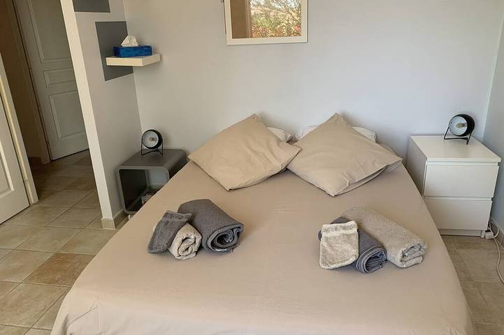 Location de vacances pour 10 personnes, avec jardin à Pourrières - 3