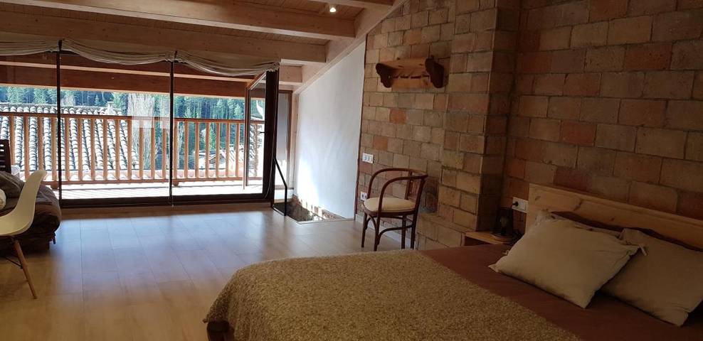 Location de vacances pour 6 personnes, avec vue et balcon à Bagà - 3