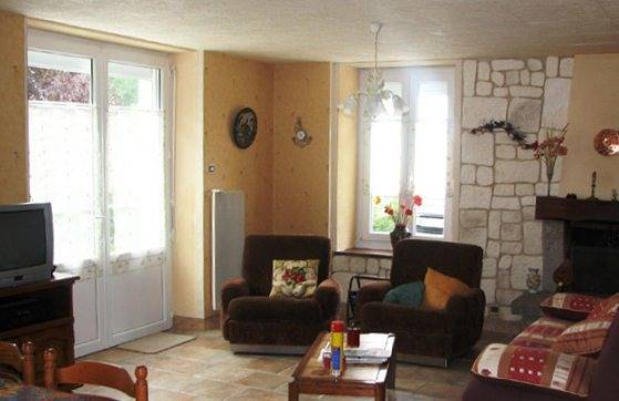 Gîte pour 5 personnes, avec terrasse et jardin à Taupont - 4