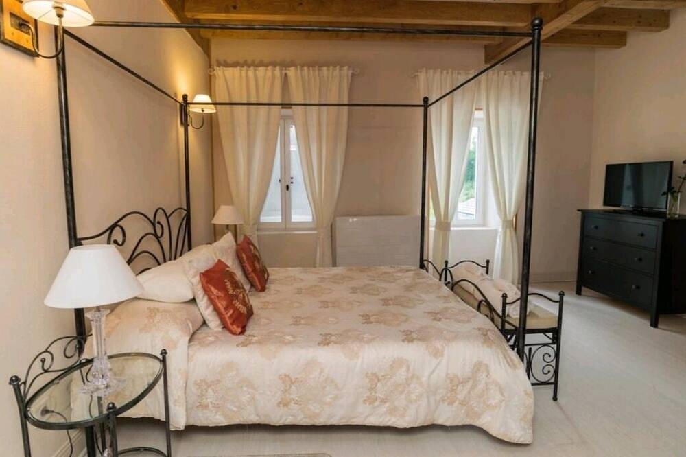 Maison Harmonie in Buzy, Béarn