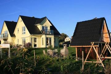 Ferienwohnung für 6 Personen, mit Terrasse und Garten sowie Sauna, mit Haustier in Wohlenberg