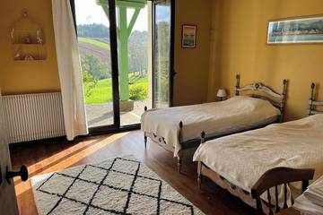 Villa pour 14 Personnes dans Urrugne, Côte Basque, Photo 1