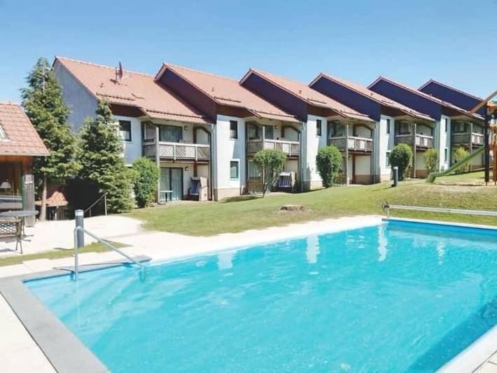 Ferienwohnung für 4 Personen, mit Pool und Garten, mit Haustier - 1