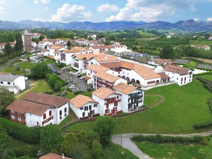 Apartamento entero, Vvf Villages - Le Pays Basque - Sare - Piso 4 personas - 2 Habitaciones - Cama bebé bienvenida imposible in Sare, Region de Bayona