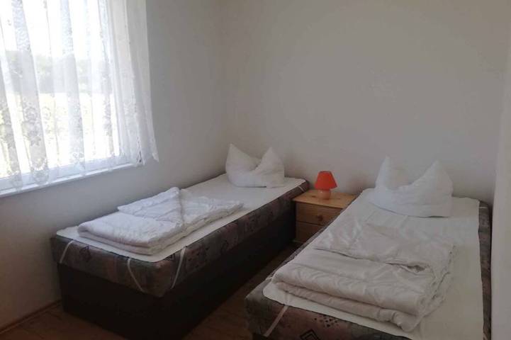 Ferienhaus für 6 Personen, mit Terrasse und Garten in Fuhlendorf - 3