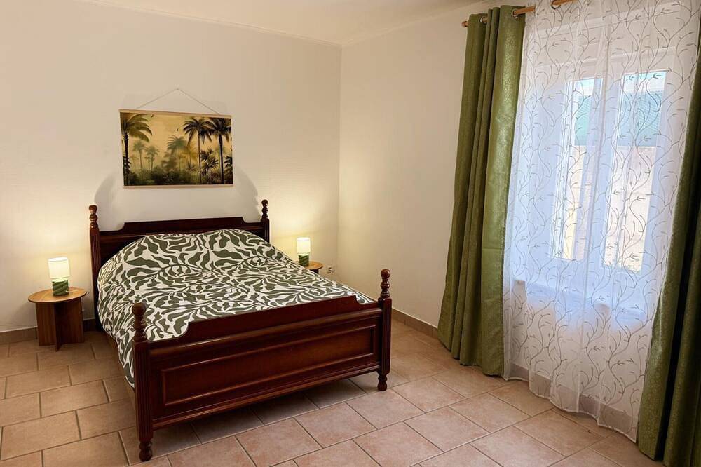 Ebenerdiges Ferienhaus, Parkplatz, Haustiere Ok - 4 Pers. in Romorantin-Lanthenay, Sologne