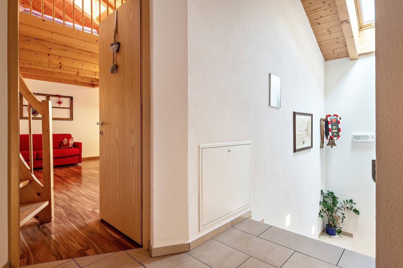 Ganzes Studio, Studio-Apartment 'Solerhof Apt Romantik' mit Bergblick, Garten & Wlan in Lajen, Dolomiti Superski