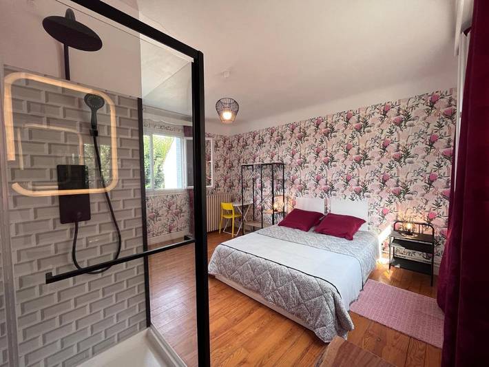 Location de vacances pour 8 personnes, avec jardin et vue, adapté aux familles à Verdun-sur-le-Doubs - 2