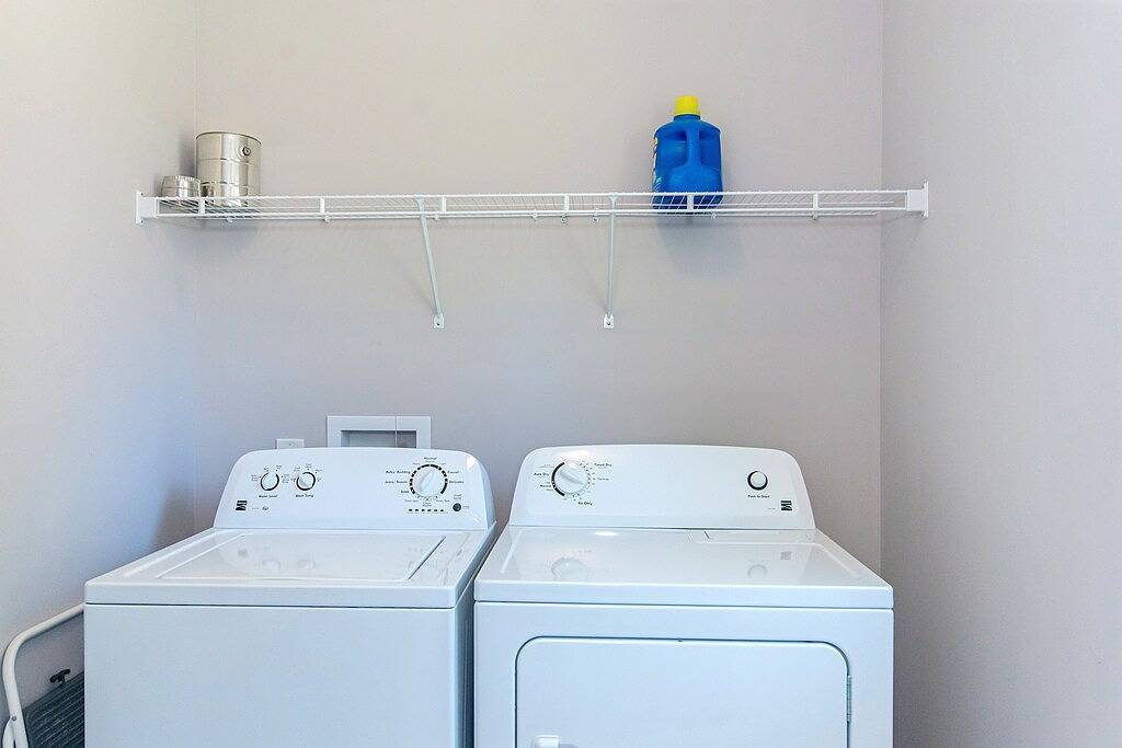 Holiday Cove Brandneues Lakehouse am Wasser. Großartig für Auburn Football-Wochenenden! in Lake Martin